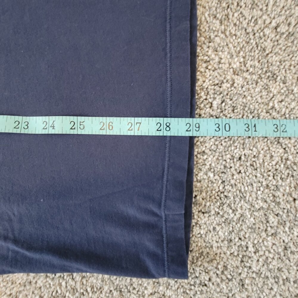 Columbia Navy T-Shirt Large, Nice pre-owned Condition. - Picture 9 of 9
